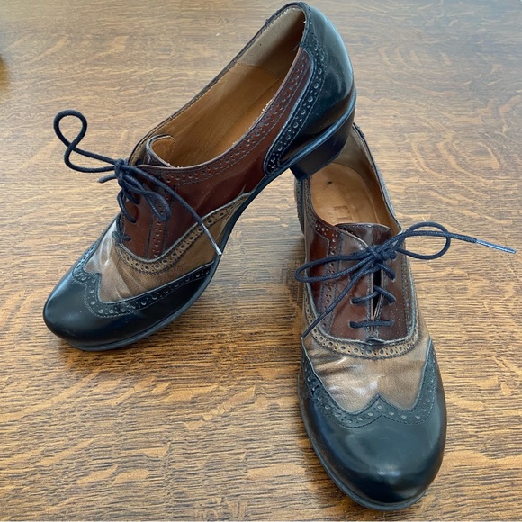 ANTHROPOLOGIE FIDJI PORTUGAL LEATHER BROWN LACE UP HEELED OXFORD - Picture 2 of 16